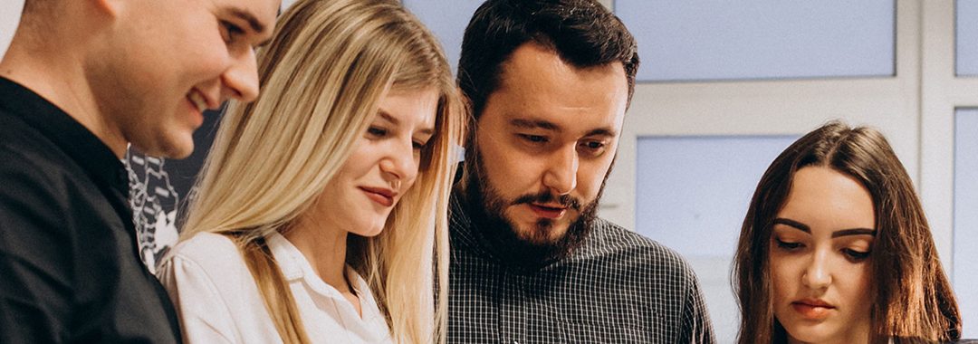 Les origines du 360 : l&rsquo;évaluation basée sur le feedback